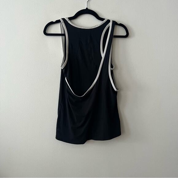 Lululemon LA Double Layer Tank in Black - Picture 3 of 5